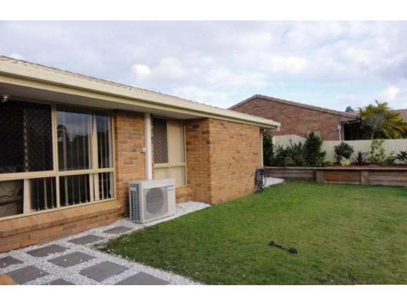 1/27 Hollywood Dr, Oxenford QLD 4210