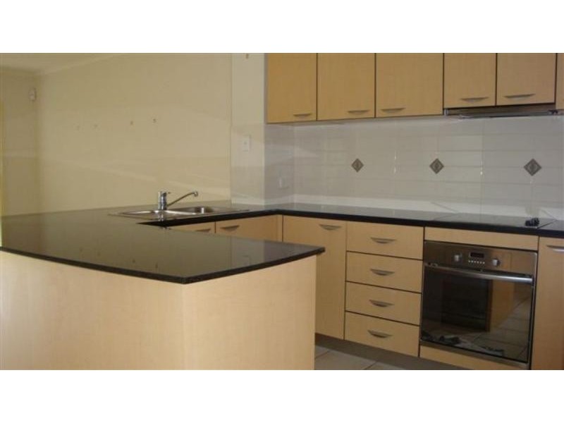 8872 Magnolia  Dr, Hope Island QLD 4212