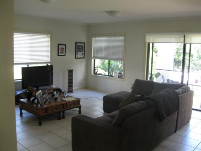 8872 Magnolia  Dr, Hope Island QLD 4212