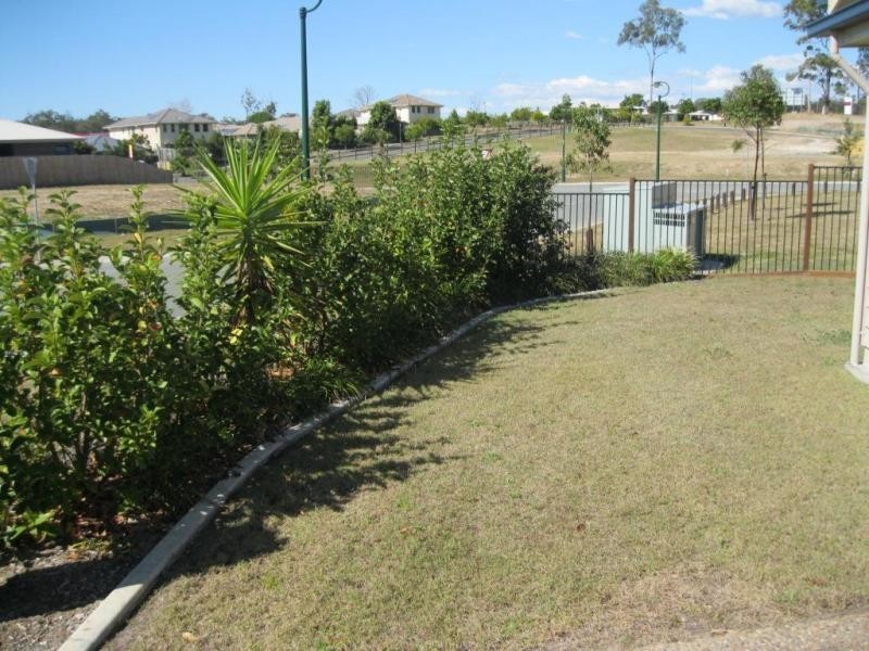 1/11 Clark St, Biggera Waters QLD 4216