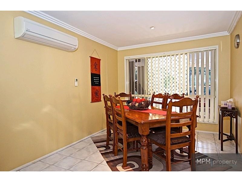 81 Daintree Dr, Parkwood QLD 4214