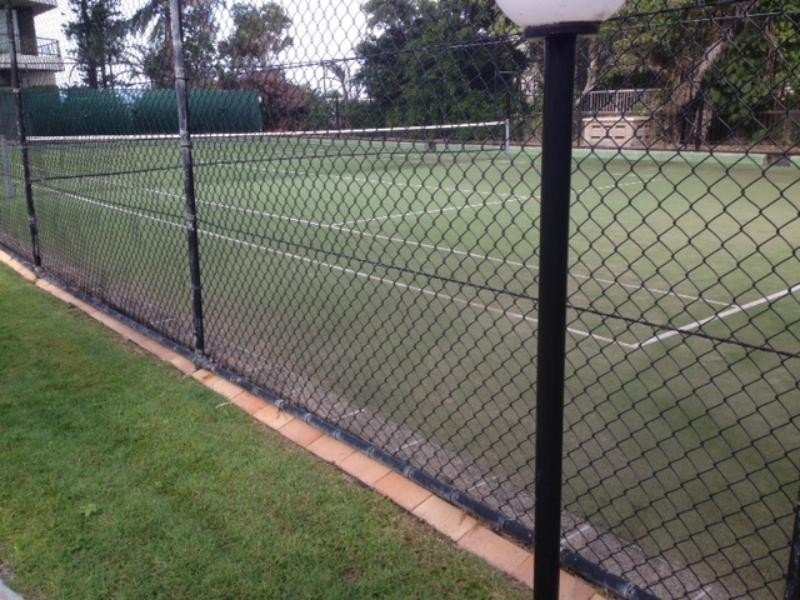 14/9 Bayview St, Runaway Bay QLD 4216