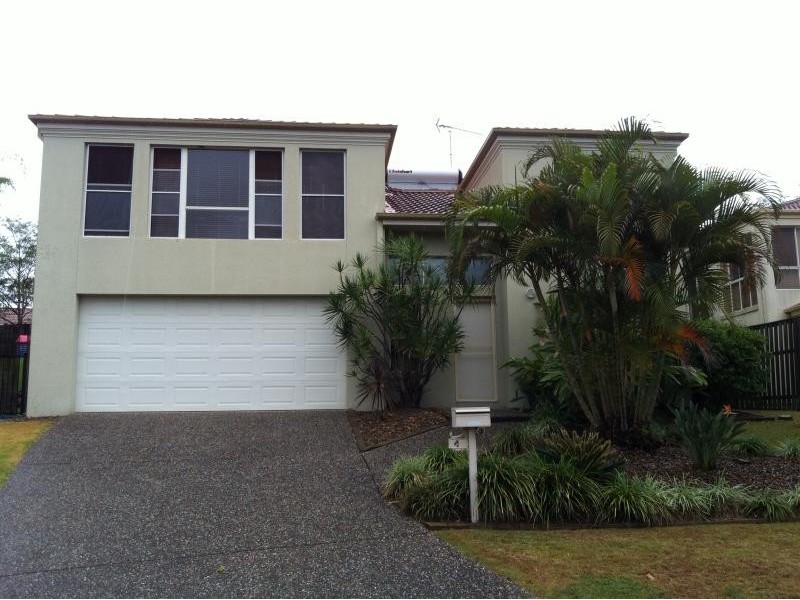 4 McCrae Ct, Maudsland QLD 4210