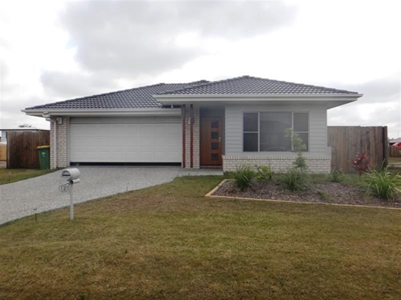 12 John  Cres, Pimpama QLD 4209