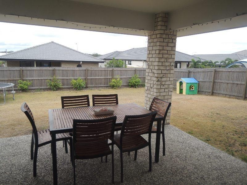 12 John  Cres, Pimpama QLD 4209