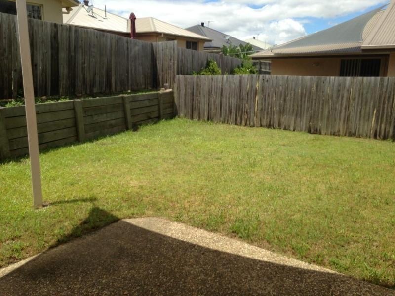 6 Santana  Rd, Coomera QLD 4209