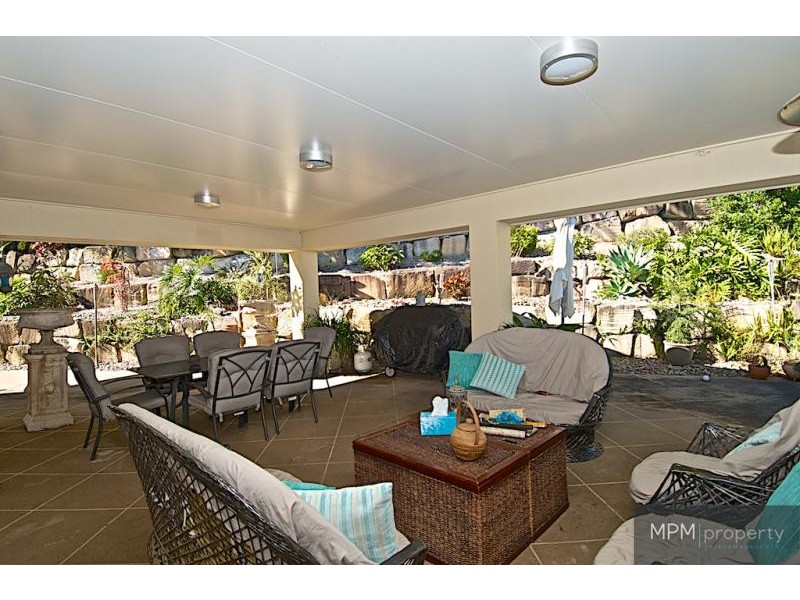 38 Driftwood Pl, Parkwood QLD 4214