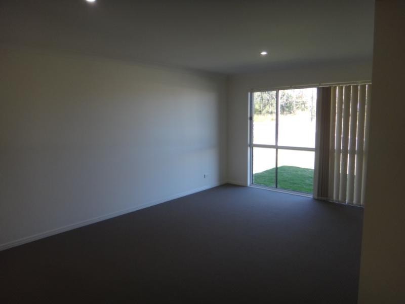 4 Finley St, Beaudesert QLD 4285