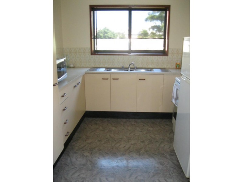 4/24 Lawson St, Southport QLD 4215