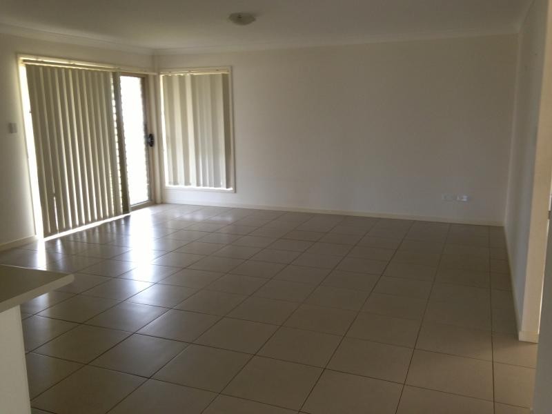 42 Ashmore Cl, Marsden QLD 4132