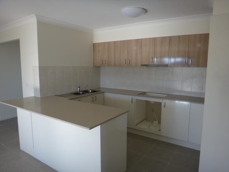 9 Pamphlet Lane, Coomera QLD 4209