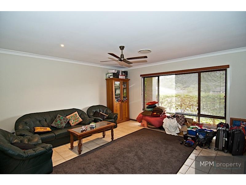 26 Petworth  Ct, Arundel QLD 4214