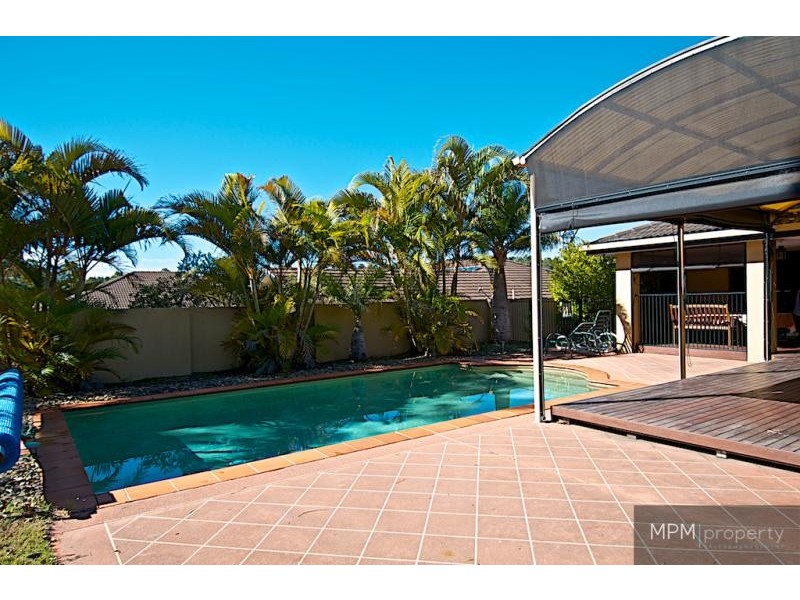 26 Petworth  Ct, Arundel QLD 4214