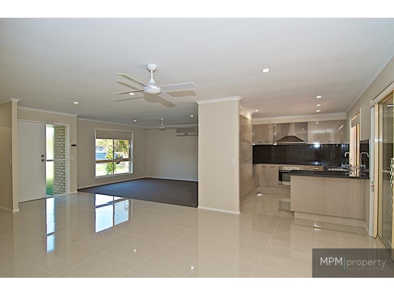 42 Lucille Ball Pl, Parkwood QLD 4214