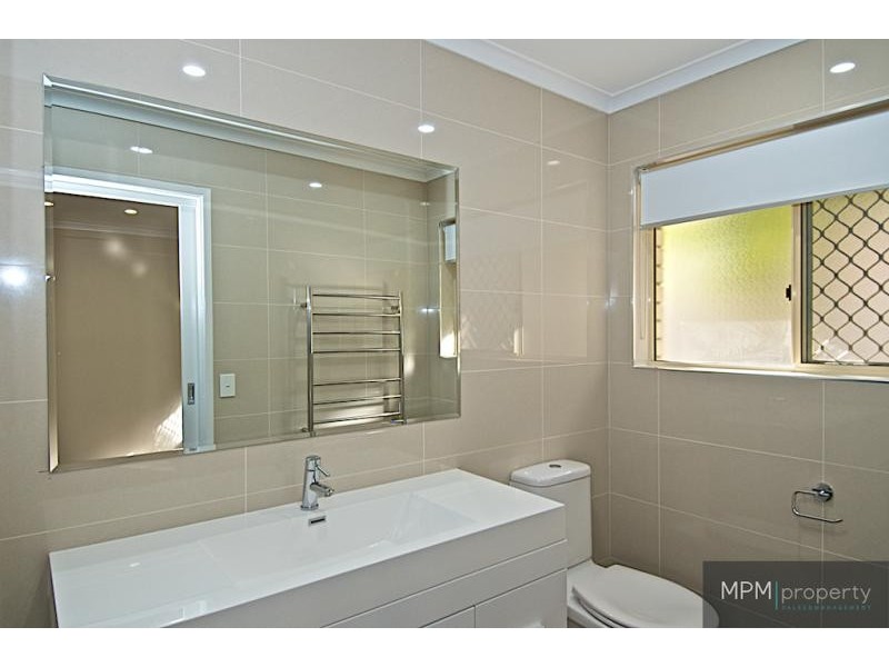 42 Lucille Ball Pl, Parkwood QLD 4214