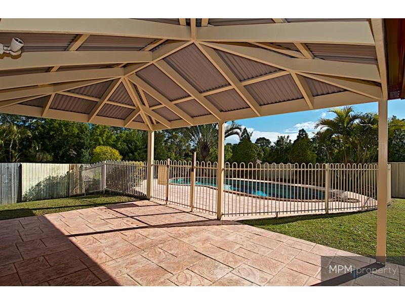 42 Lucille Ball Pl, Parkwood QLD 4214