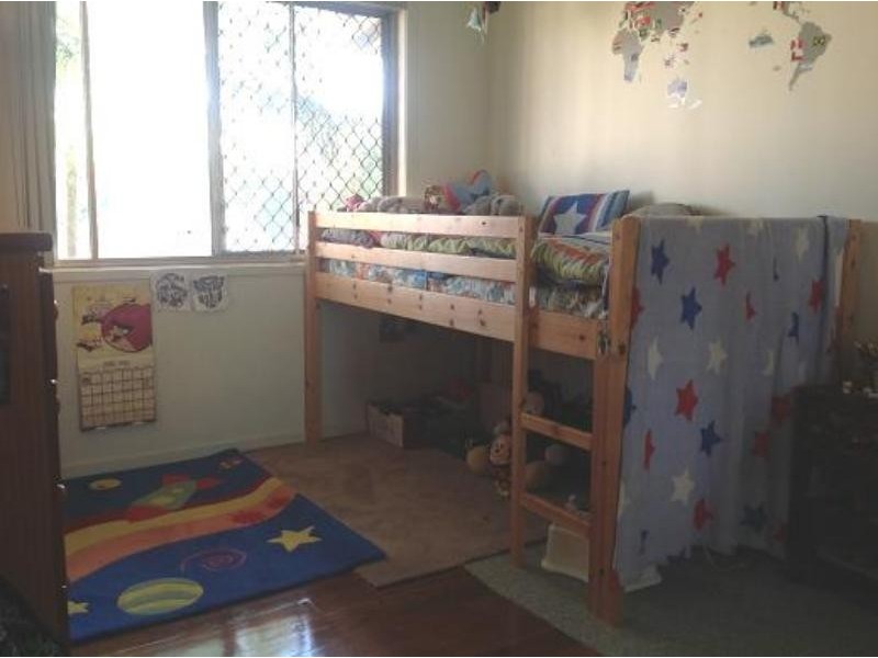 19 Clifton St, Biggera Waters QLD 4216