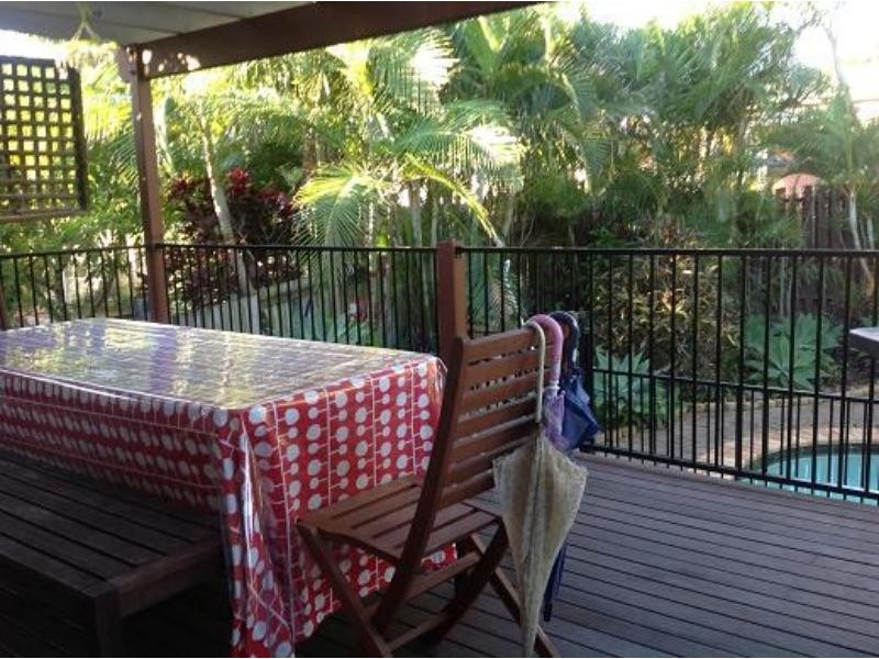 19 Clifton St, Biggera Waters QLD 4216