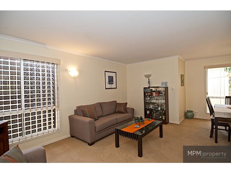 56 Allied Dr, Arundel QLD 4214