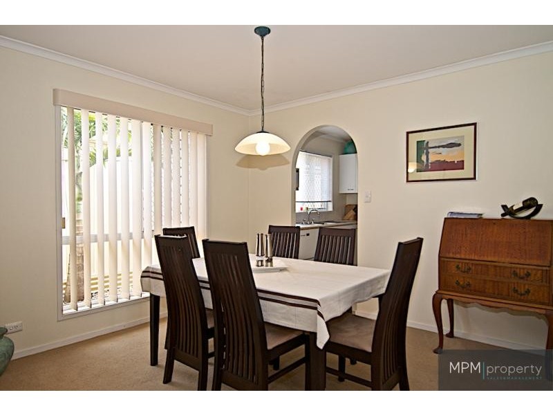 56 Allied Dr, Arundel QLD 4214