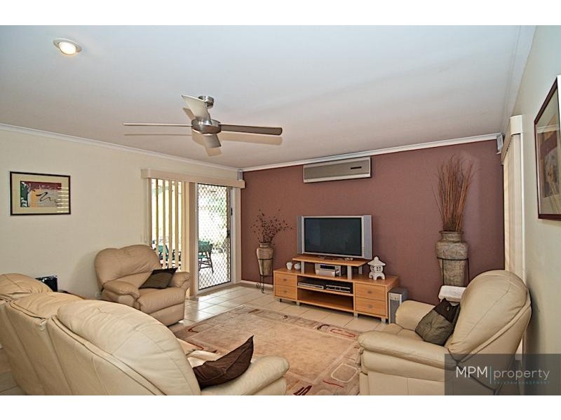 56 Allied Dr, Arundel QLD 4214