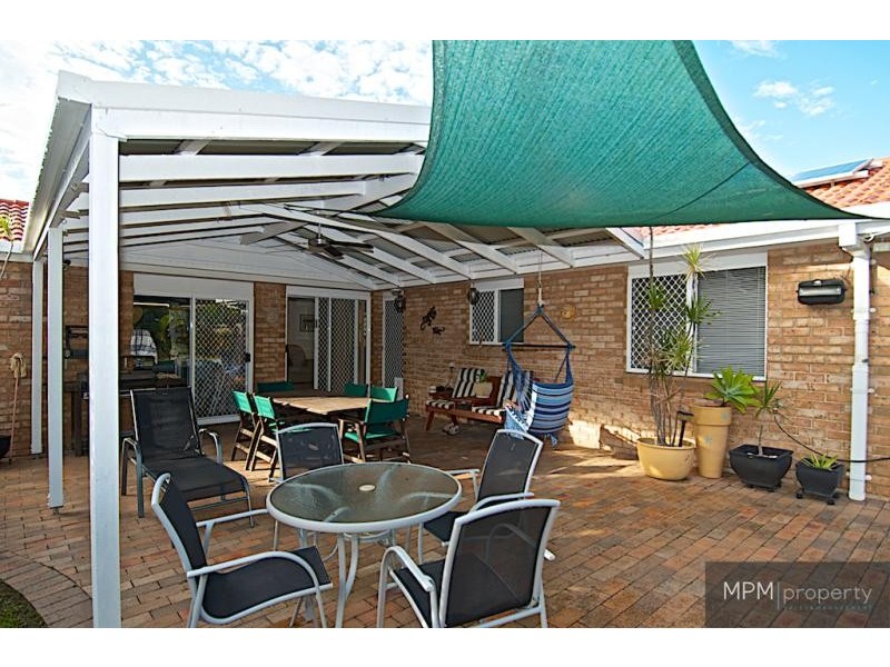 56 Allied Dr, Arundel QLD 4214