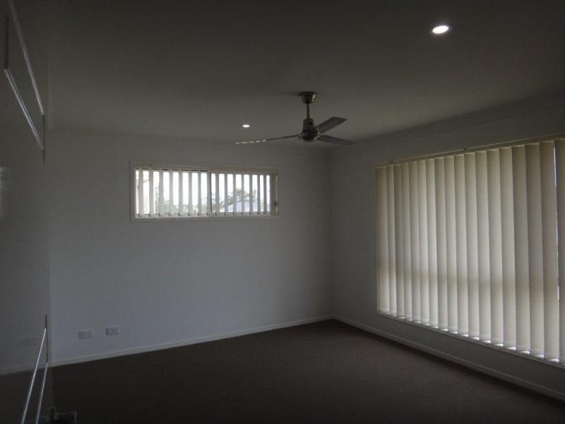 3 Phoebe Way, Beaudesert QLD 4285