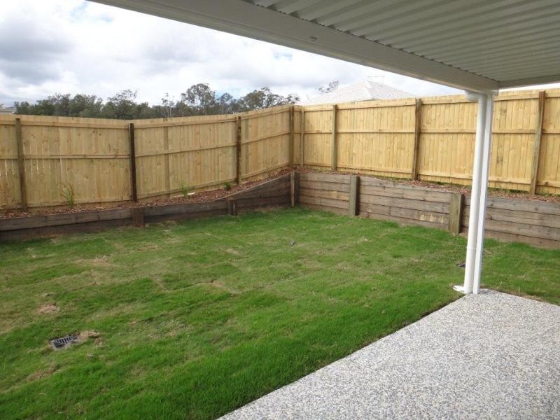 3 Phoebe Way, Beaudesert QLD 4285