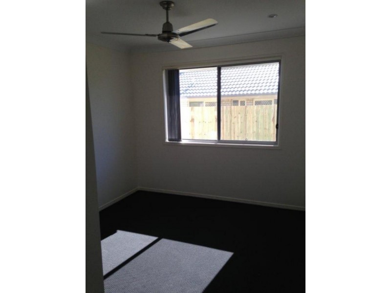 6 Phoebe Way, Gleneagle QLD 4285