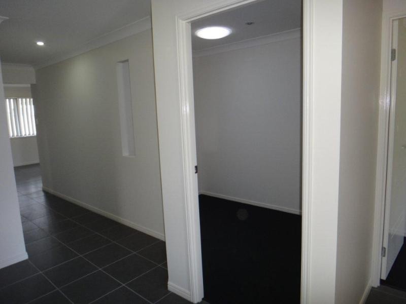 14 Finley St, Beaudesert QLD 4285