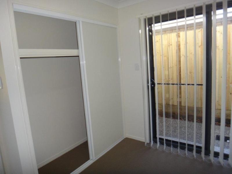 19 Damian Leeding Way, Upper Coomera QLD 4209