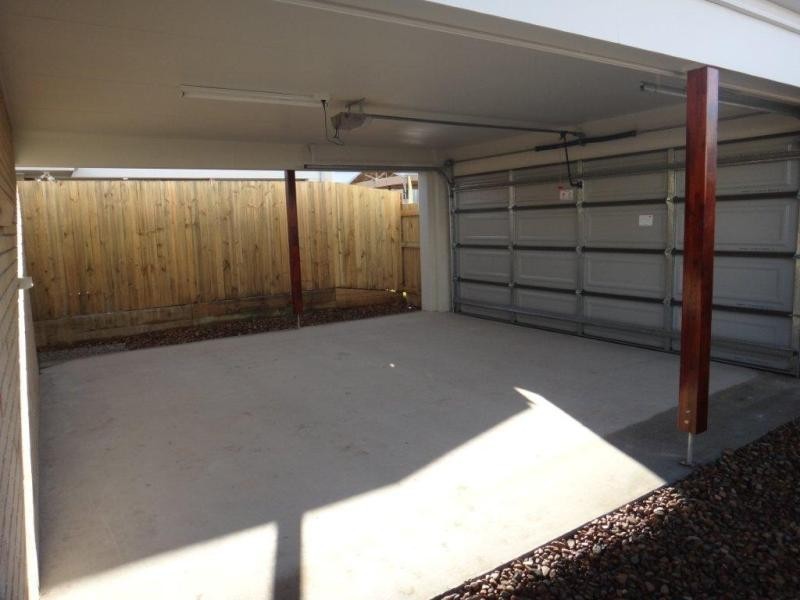 19 Damian Leeding Way, Upper Coomera QLD 4209