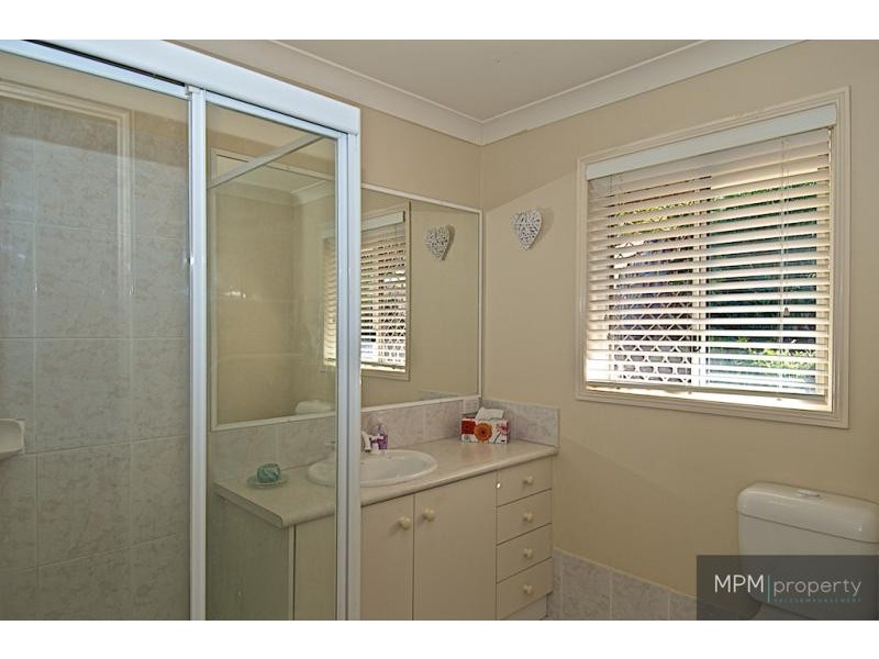 45 Ballybunion Dr, Parkwood QLD 4214