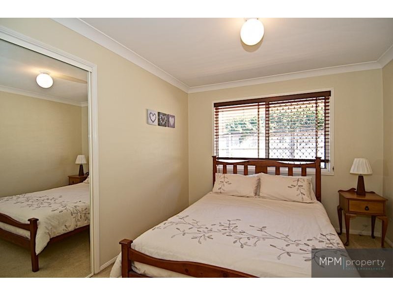 45 Ballybunion Dr, Parkwood QLD 4214