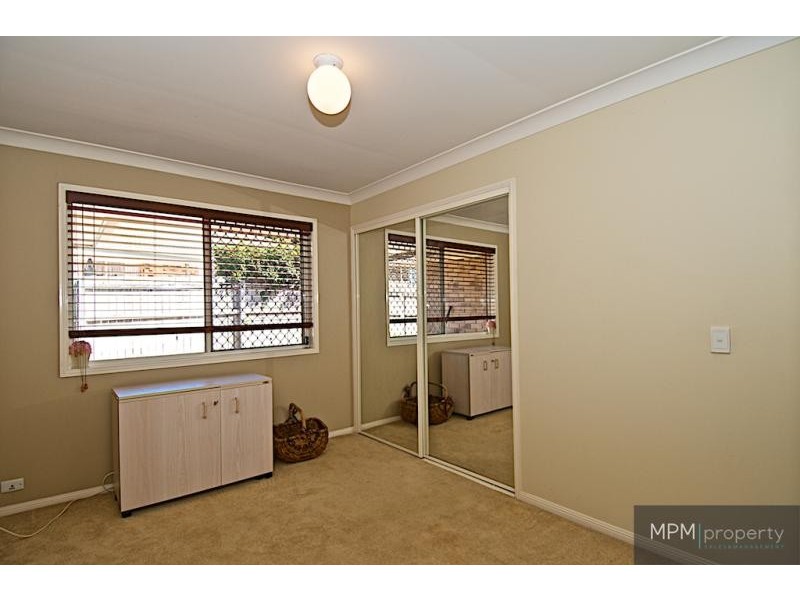 45 Ballybunion Dr, Parkwood QLD 4214