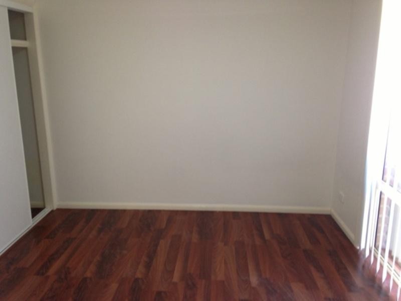 18 Henry Cotton Dr, Parkwood QLD 4214