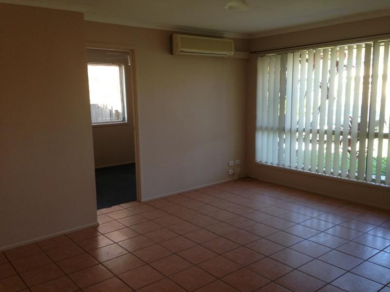 1/9 Hollywood  Dr, Oxenford QLD 4210