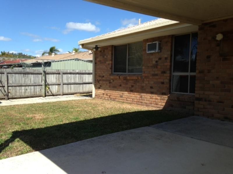 1/9 Hollywood  Dr, Oxenford QLD 4210