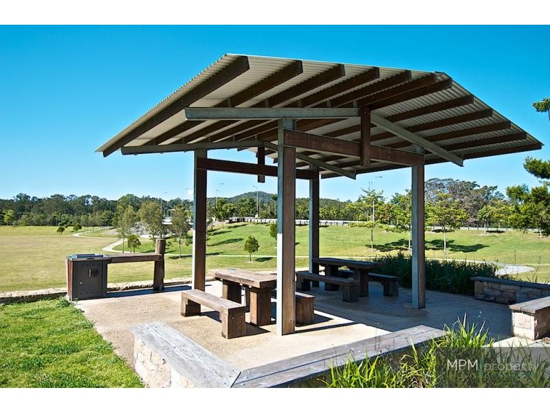 4 Settlers Ave, Upper Coomera QLD 4209