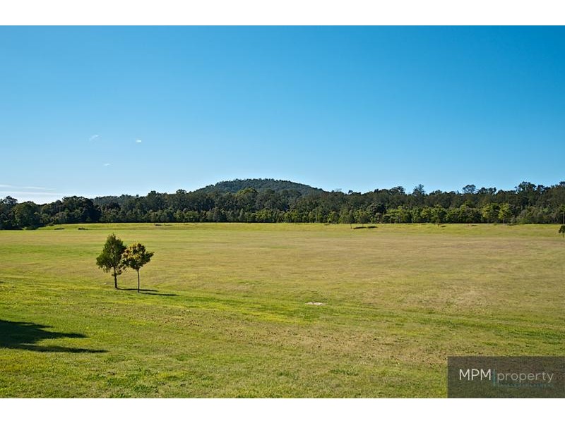 4 Settlers Ave, Upper Coomera QLD 4209