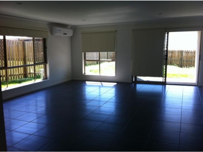 44 Sunridge Cct, Windaroo QLD 4207