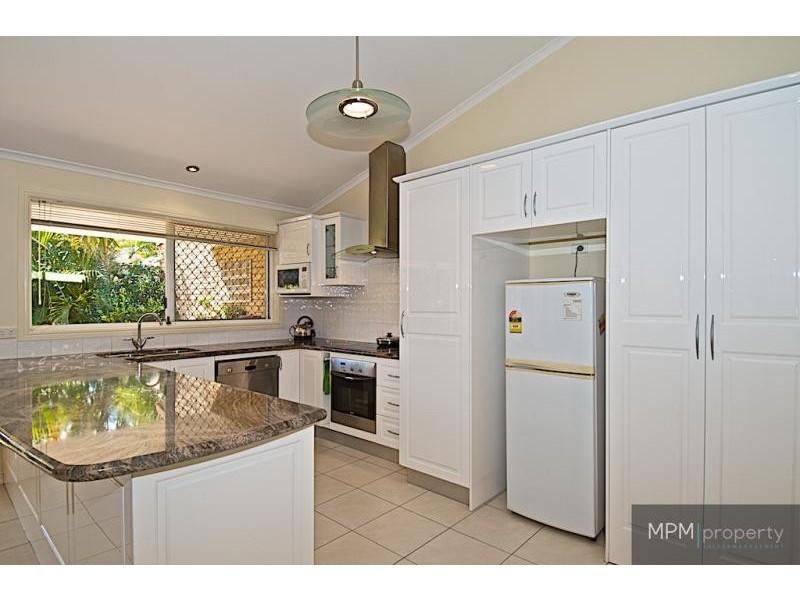 2/17 Elliott St, Surfers Paradise QLD 4217