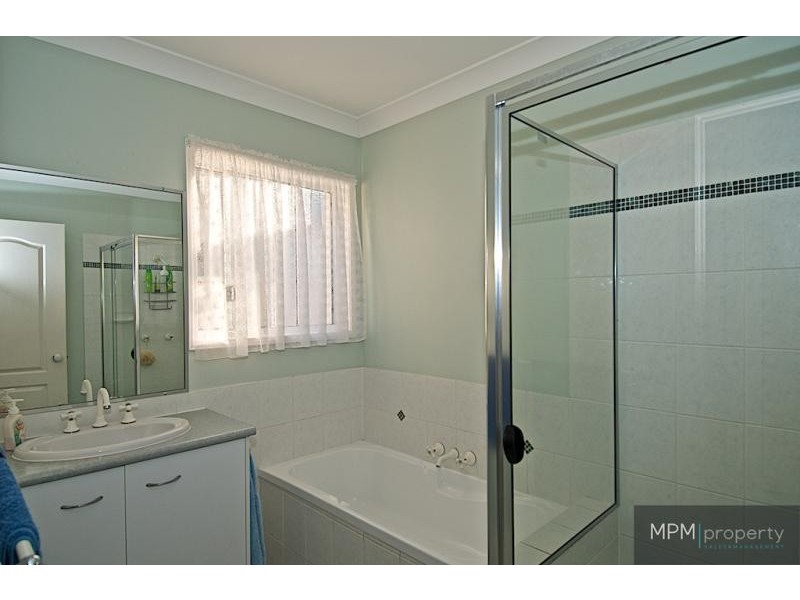 91 Christina Ryan  Way, Arundel QLD 4214