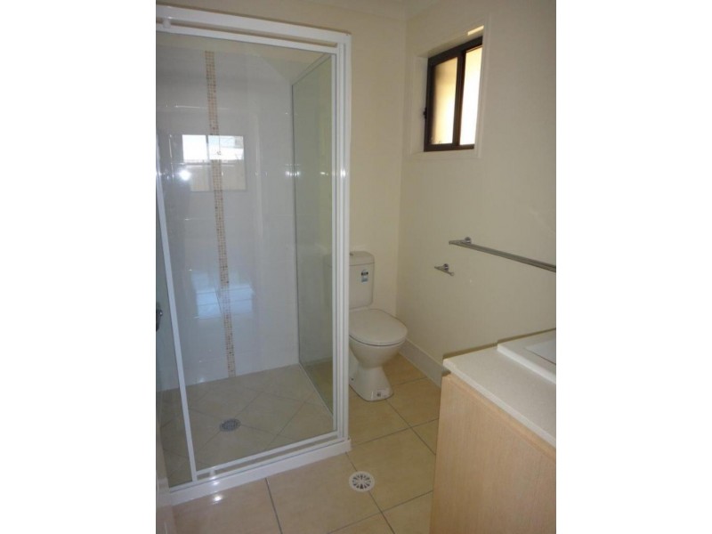 33 Damian Leeding Way, Upper Coomera QLD 4209