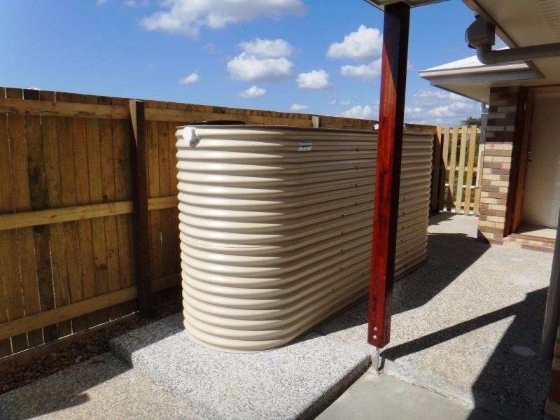 33 Damian Leeding Way, Upper Coomera QLD 4209