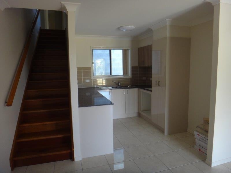 37 Damian Leeding Way, Upper Coomera QLD 4209