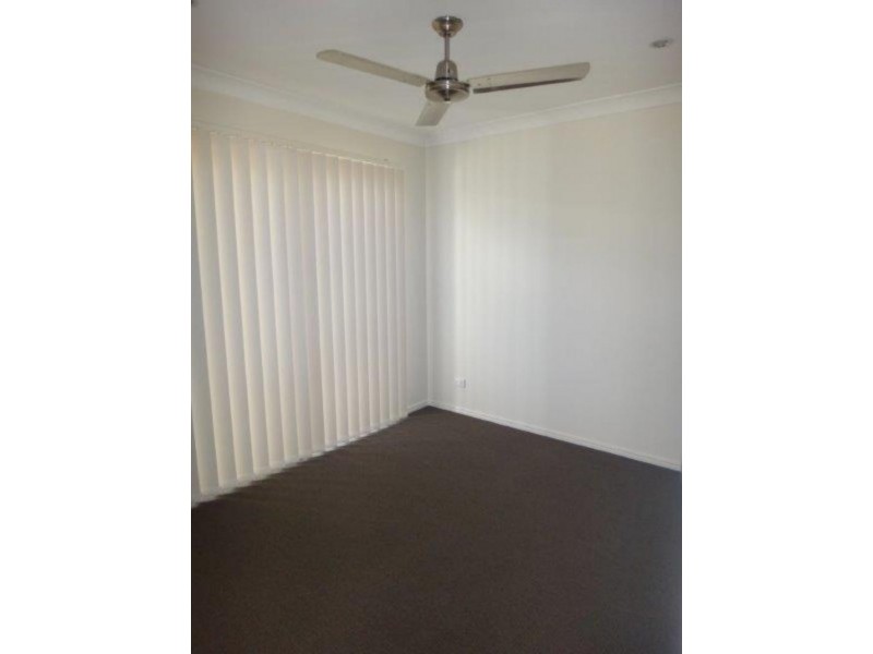 37 Damian Leeding Way, Upper Coomera QLD 4209