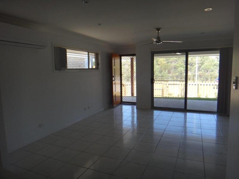 23 Damian Leeding Way, Upper Coomera QLD 4209