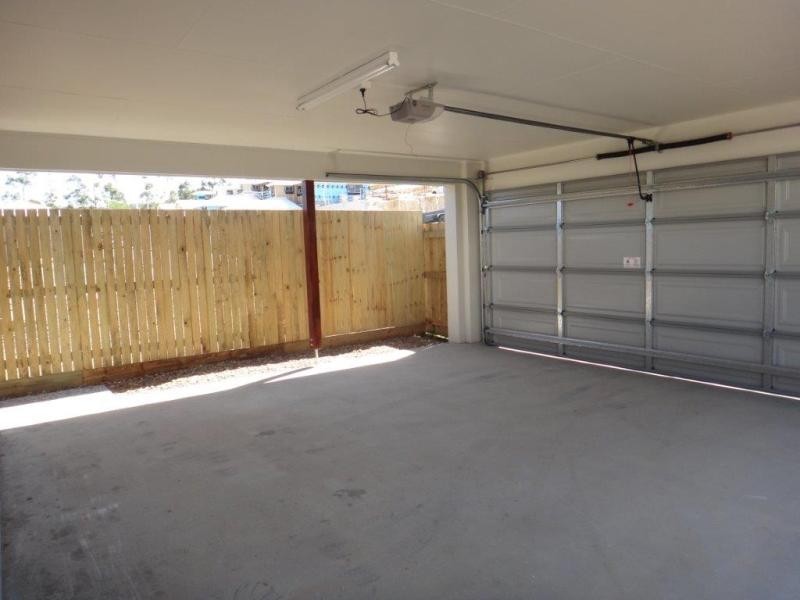 25 Damian Leeding Way, Upper Coomera QLD 4209