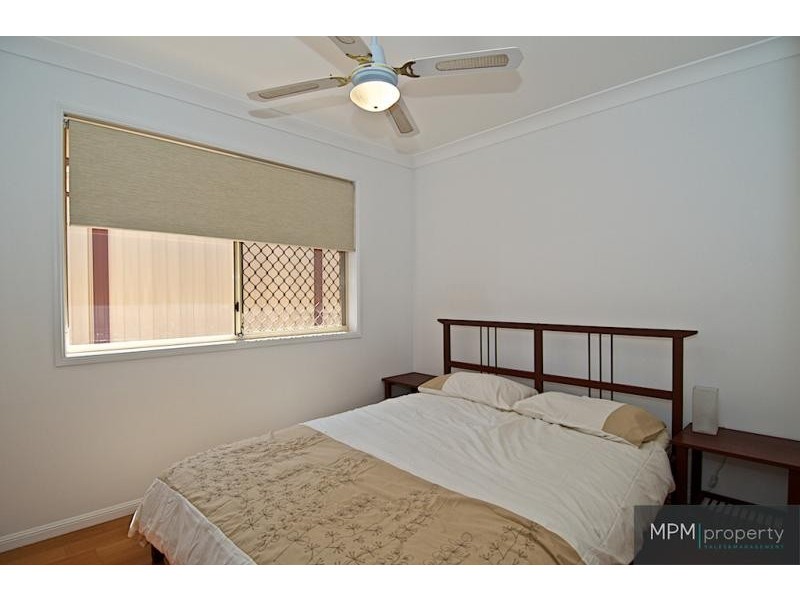 7 James Cagney Cl, Parkwood QLD 4214